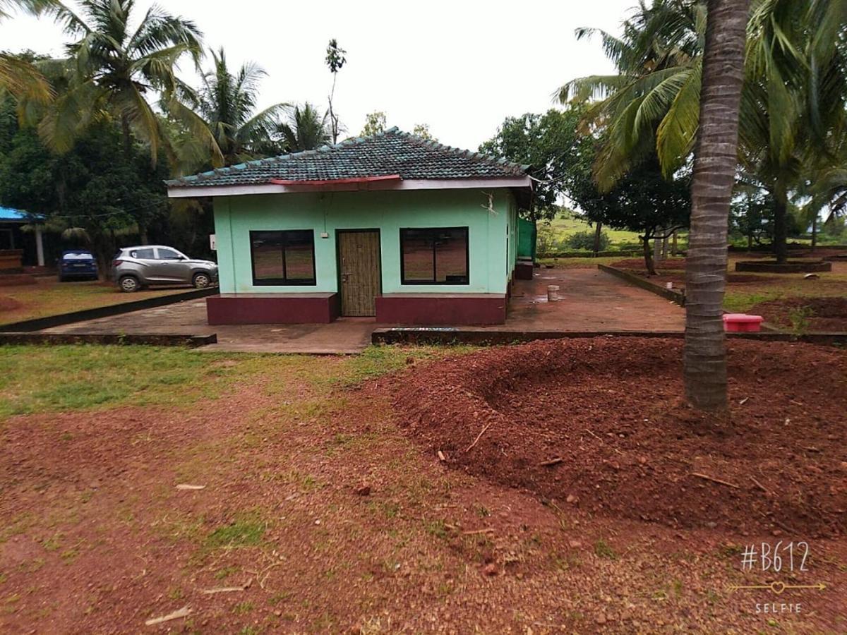 Coconut Tree Resort Gokarna ゴカルナ エクステリア 写真